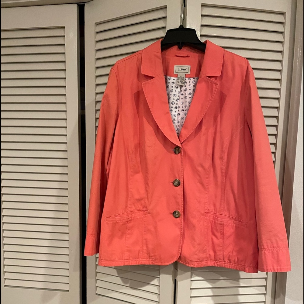 L.L. Bean Coral Cotton Blazer. Size 22W.
